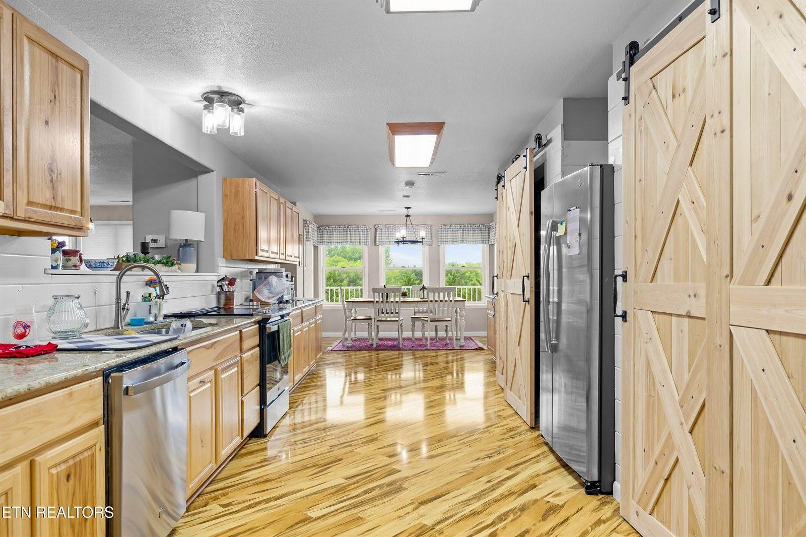 1700 Cedar Valley Rd, Sweetwater, TN 37874
