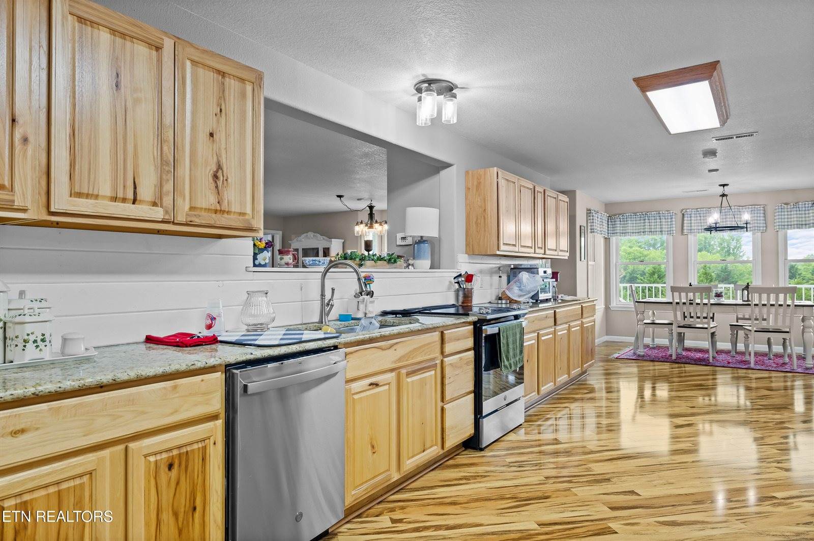 1700 Cedar Valley Rd, Sweetwater, TN 37874
