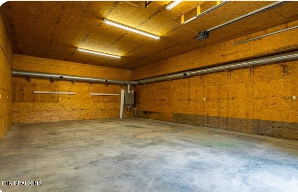 1700 Cedar Valley Rd, Sweetwater, TN 37874