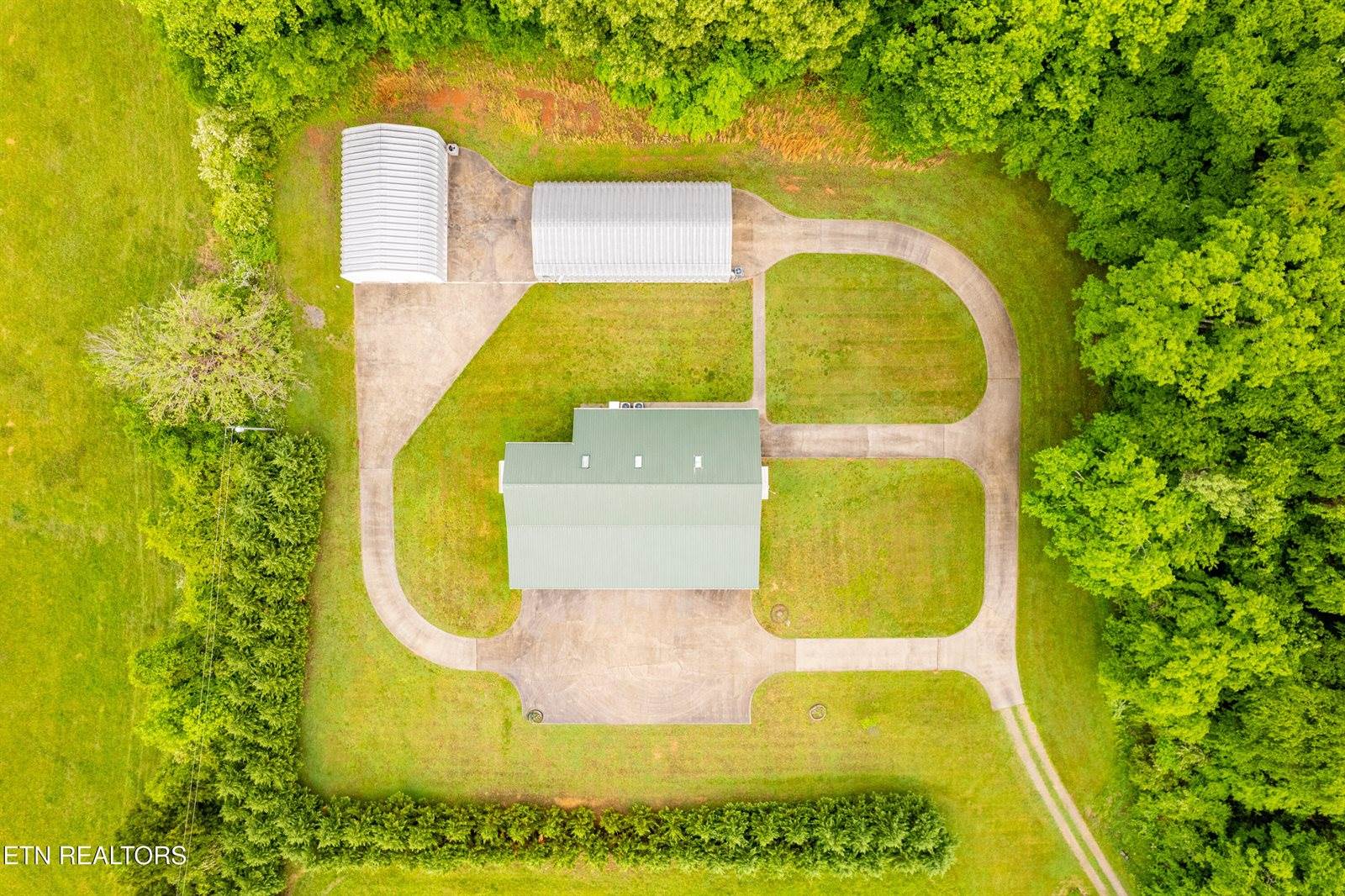 1700 Cedar Valley Rd, Sweetwater, TN 37874