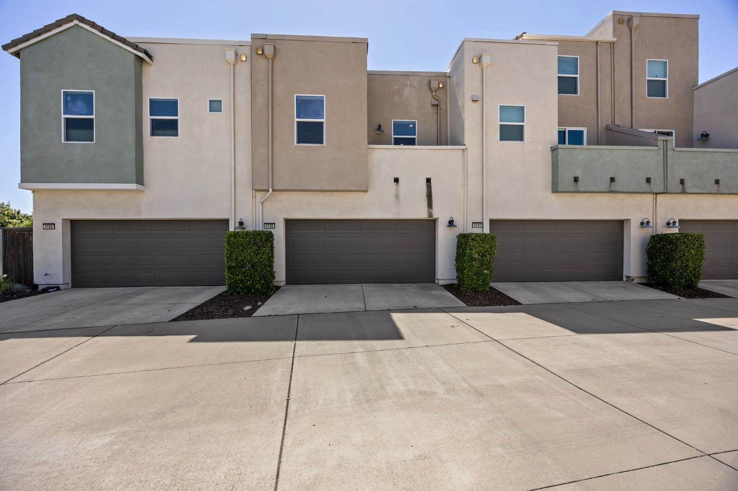 4102 Beechcraft Way, Sacramento, CA 95834