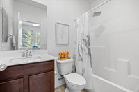 4102 Beechcraft Way, Sacramento, CA 95834