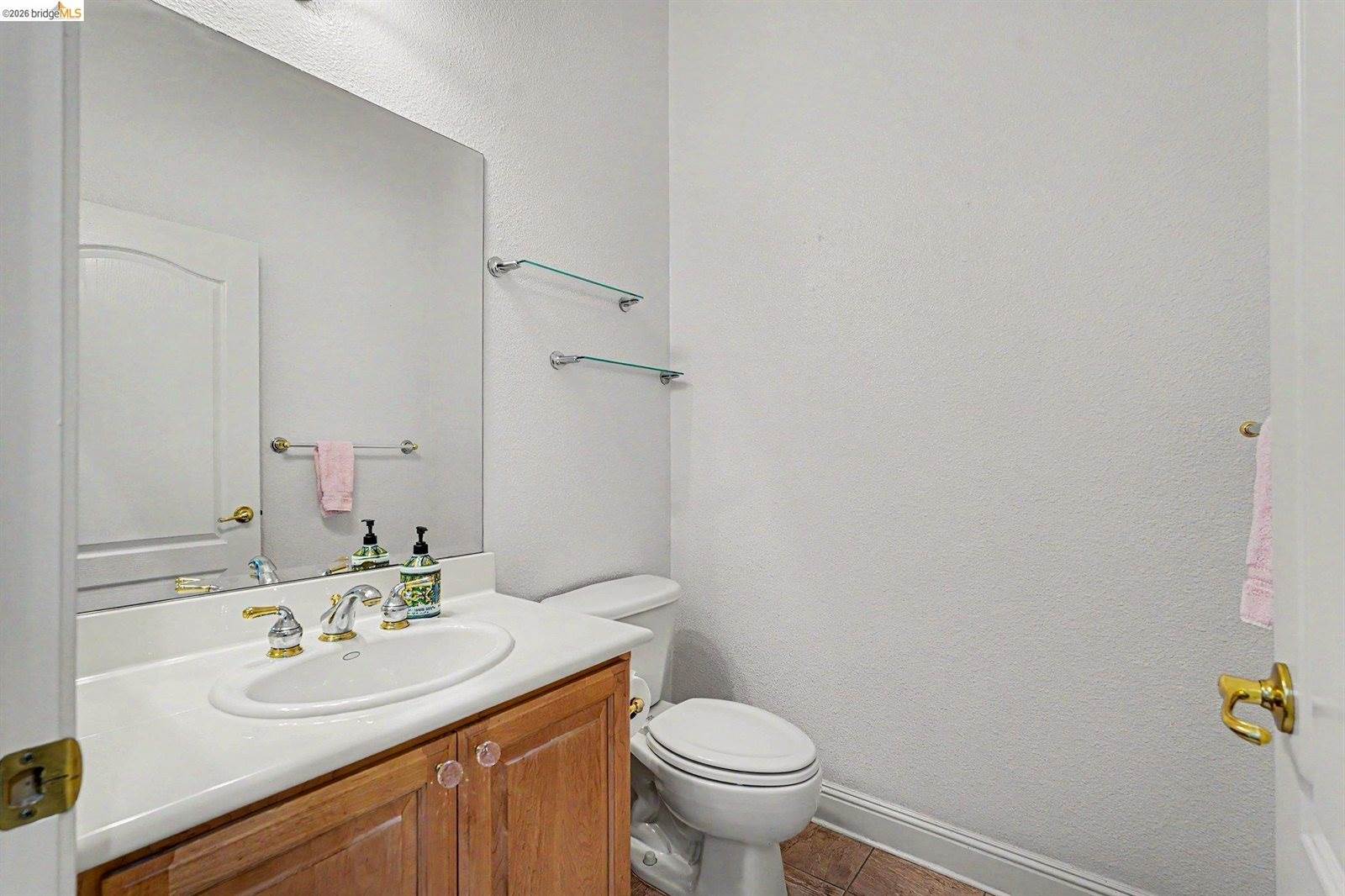 979 Centennial Dr, Brentwood, CA 94513