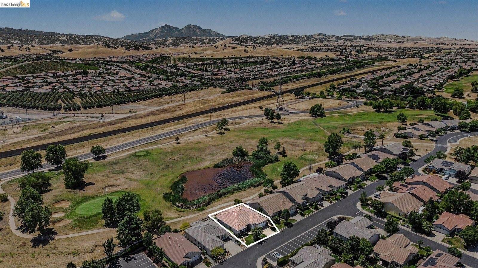 979 Centennial Dr, Brentwood, CA 94513
