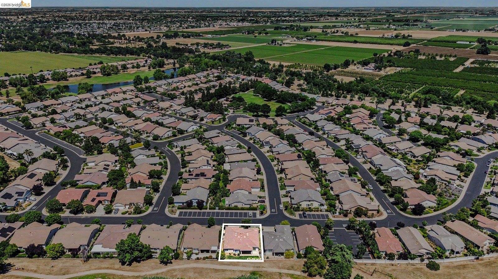 979 Centennial Dr, Brentwood, CA 94513