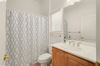 979 Centennial Dr, Brentwood, CA 94513