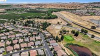 979 Centennial Dr, Brentwood, CA 94513