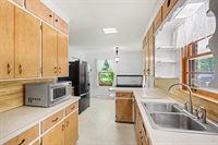 4270 Shattuck Road, Saginaw, MI 48603