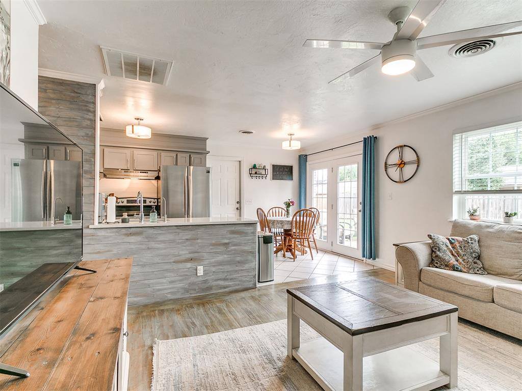 735 Sunset Drive, Edmond, OK 73003