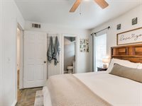 735 Sunset Drive, Edmond, OK 73003