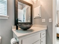 735 Sunset Drive, Edmond, OK 73003