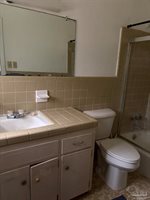 3 Rodgers Pl, Pensacola, FL 32506