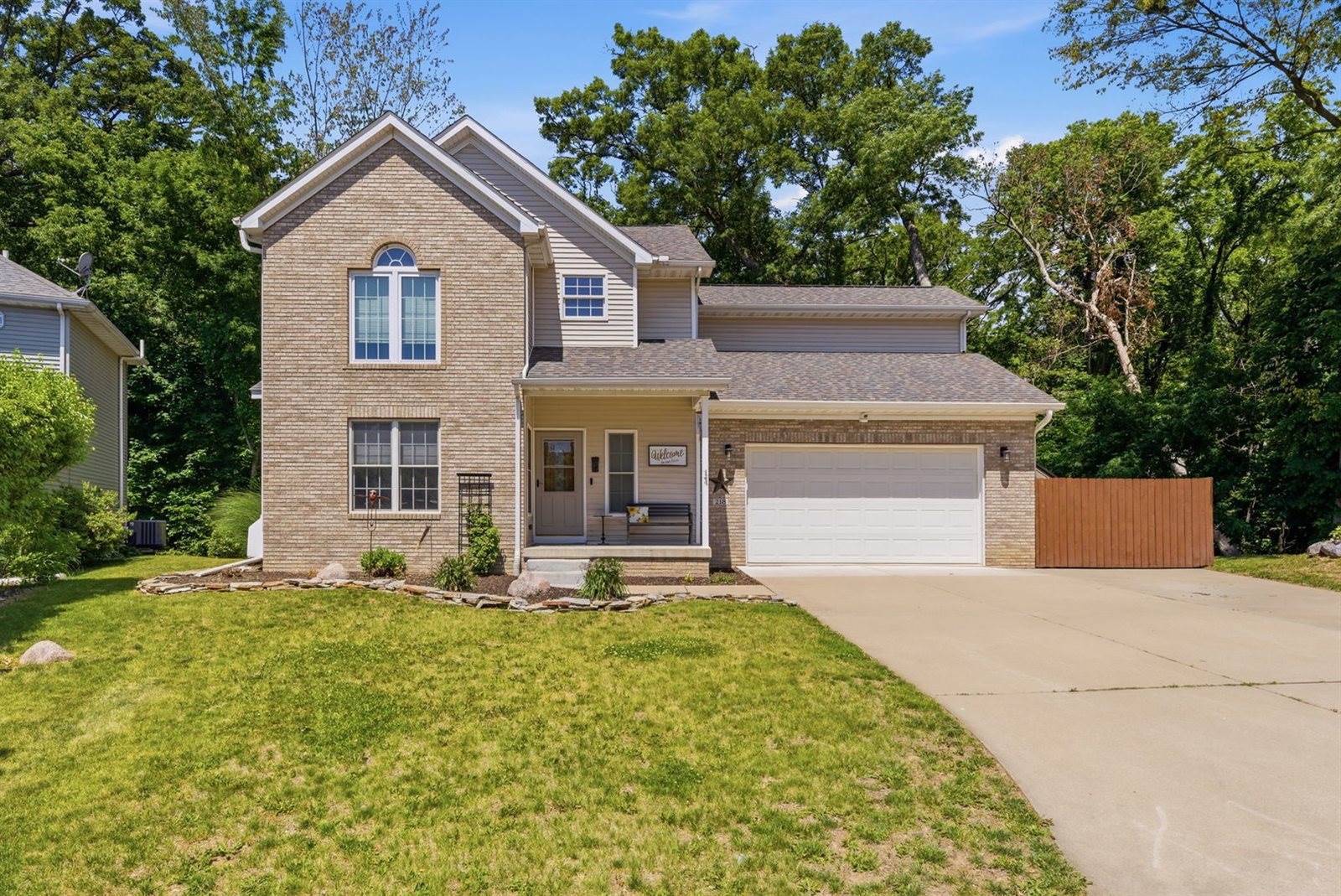 218 8th Avenue, Hampton, IL 61256