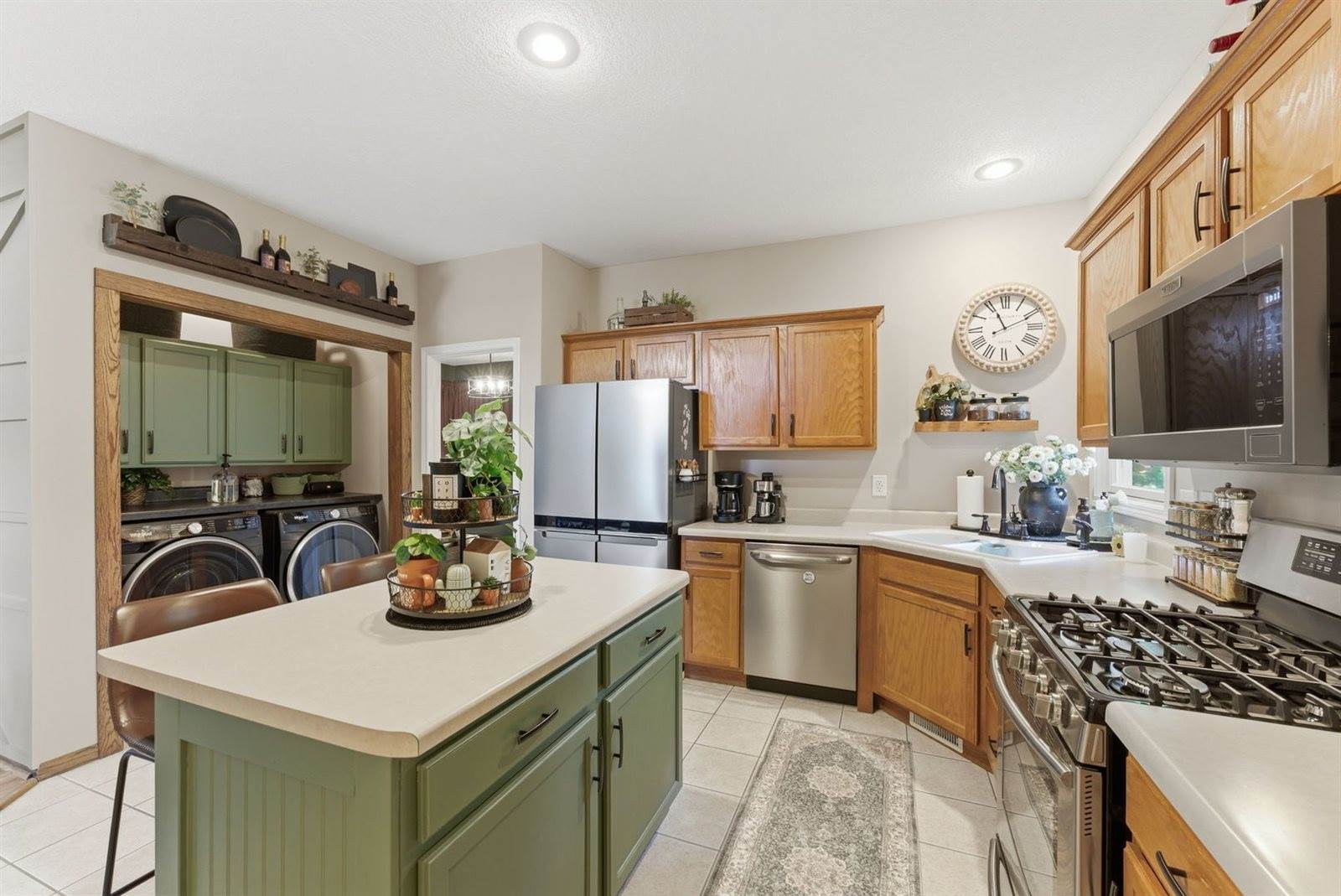 218 8th Avenue, Hampton, IL 61256
