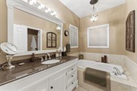 218 8th Avenue, Hampton, IL 61256