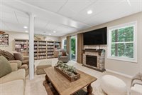 218 8th Avenue, Hampton, IL 61256