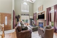218 8th Avenue, Hampton, IL 61256