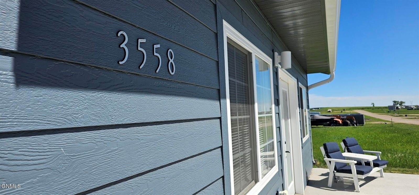 3558 Lakeshore Road, Medina, ND 58467