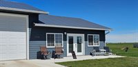 3558 Lakeshore Road, Medina, ND 58467