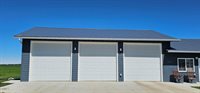 3558 Lakeshore Road, Medina, ND 58467