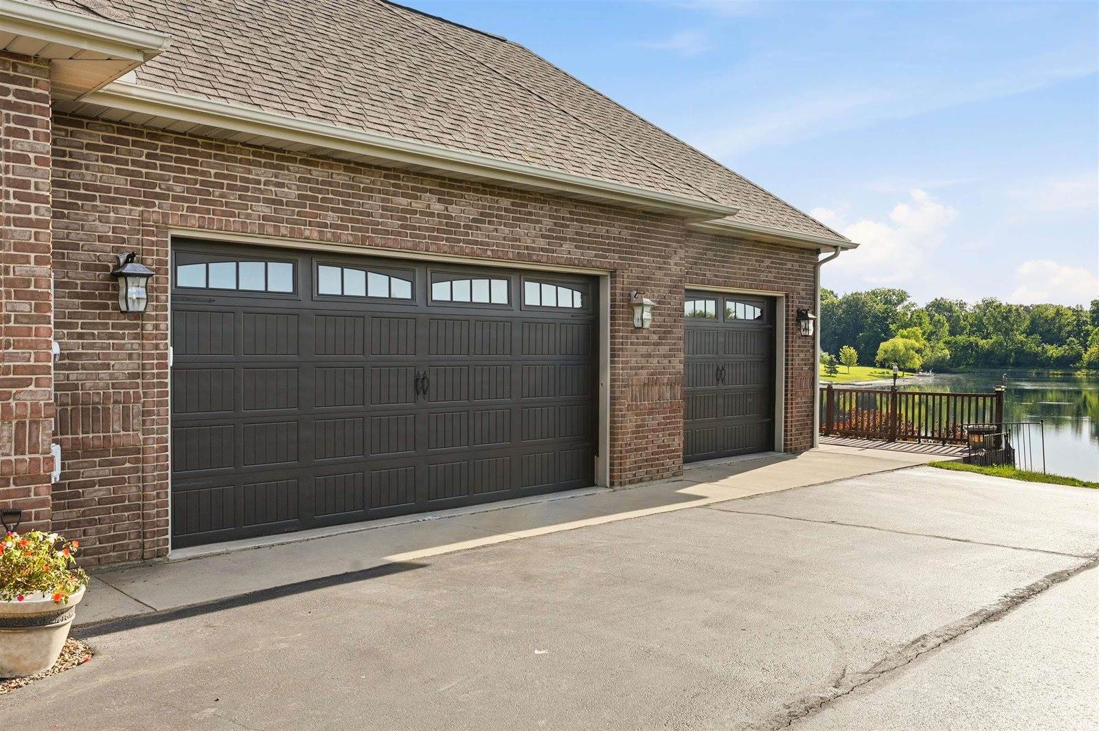 10 Conner Drive, Hartford City, IN 47348