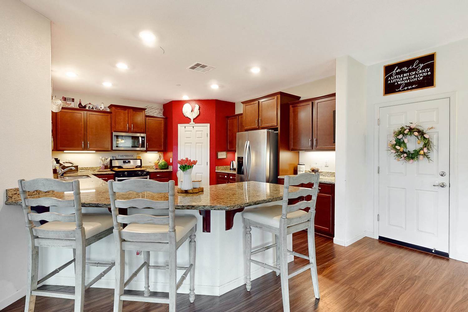 7056 Encore Way, Roseville, CA 95747