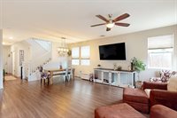 7056 Encore Way, Roseville, CA 95747