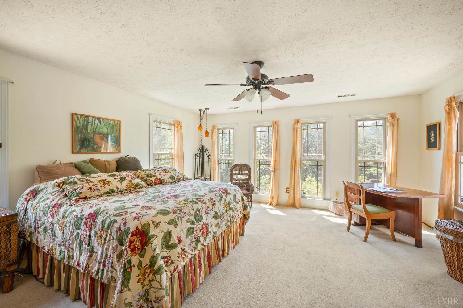 357 Mt Vista Drive, Lynchburg, VA 24504