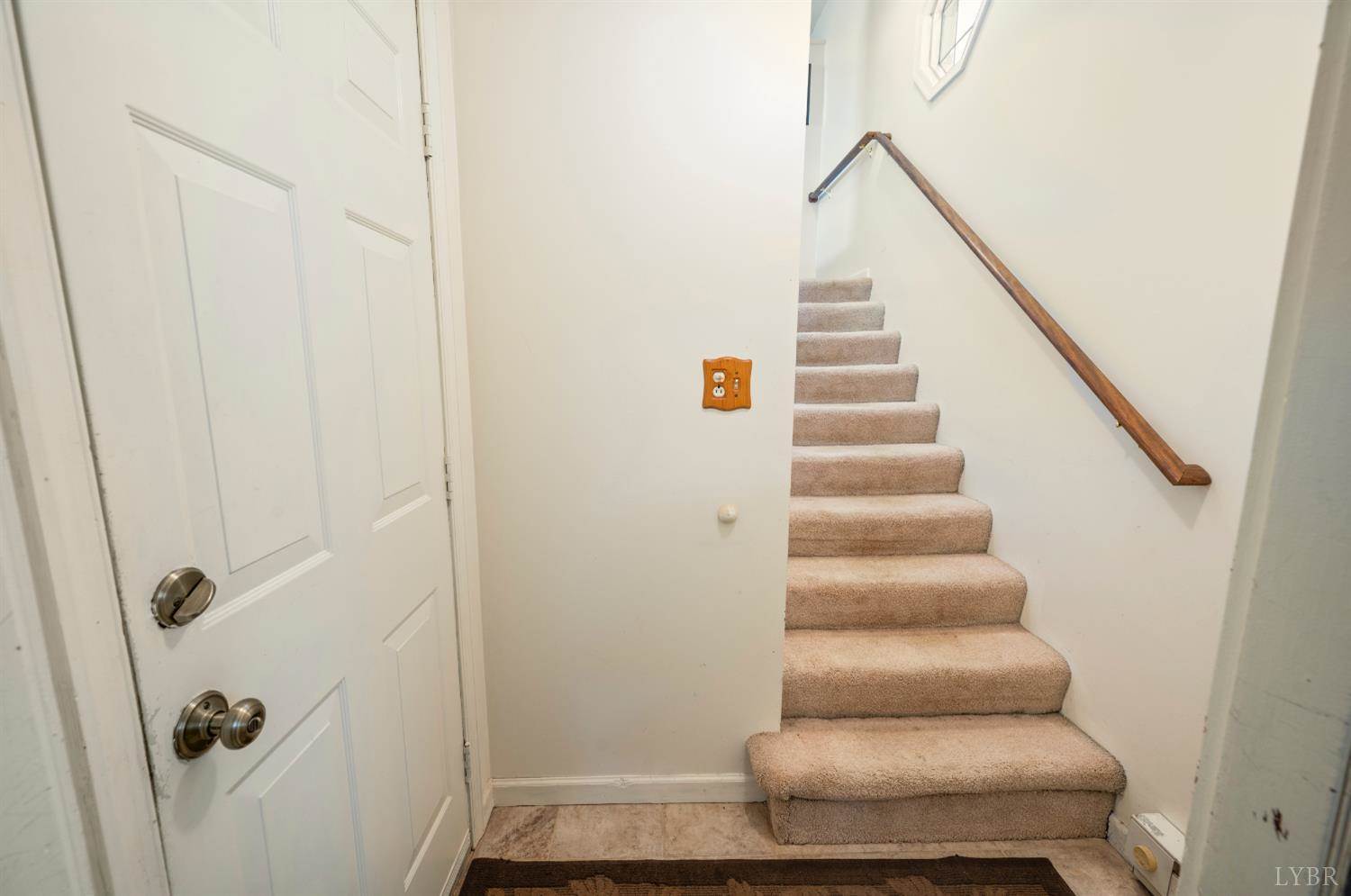 357 Mt Vista Drive, Lynchburg, VA 24504
