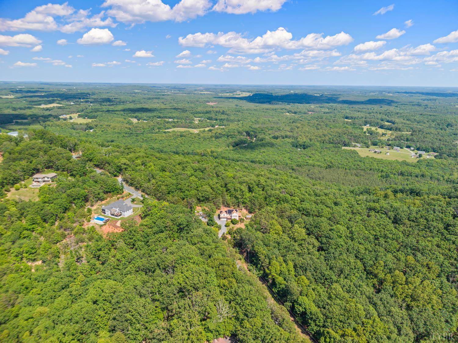 357 Mt Vista Drive, Lynchburg, VA 24504