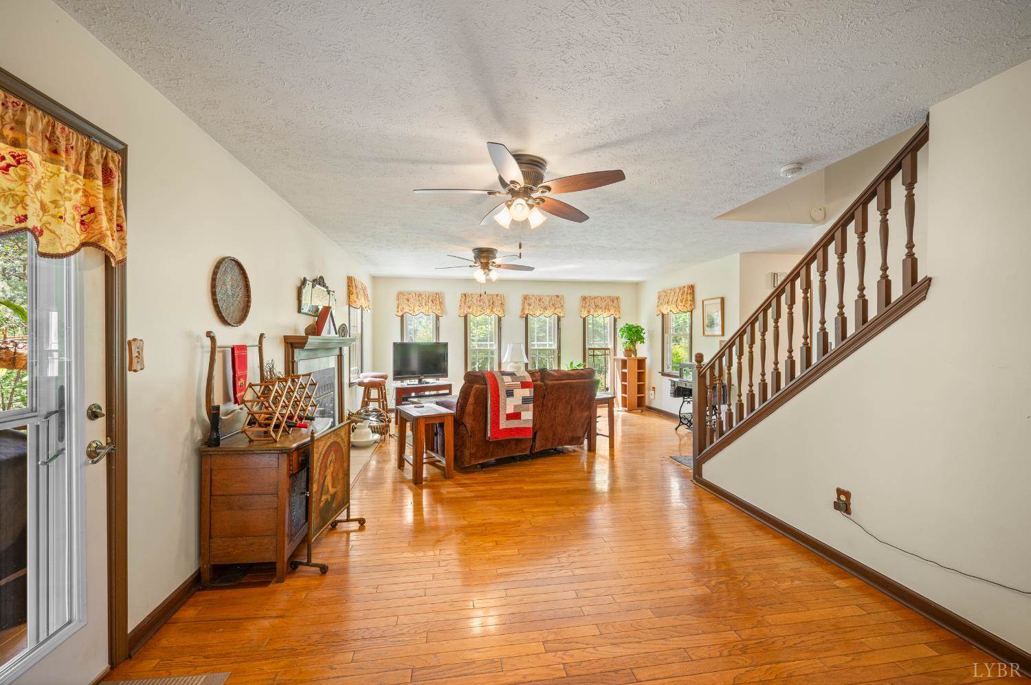 357 Mt Vista Drive, Lynchburg, VA 24504