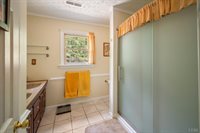 357 Mt Vista Drive, Lynchburg, VA 24504