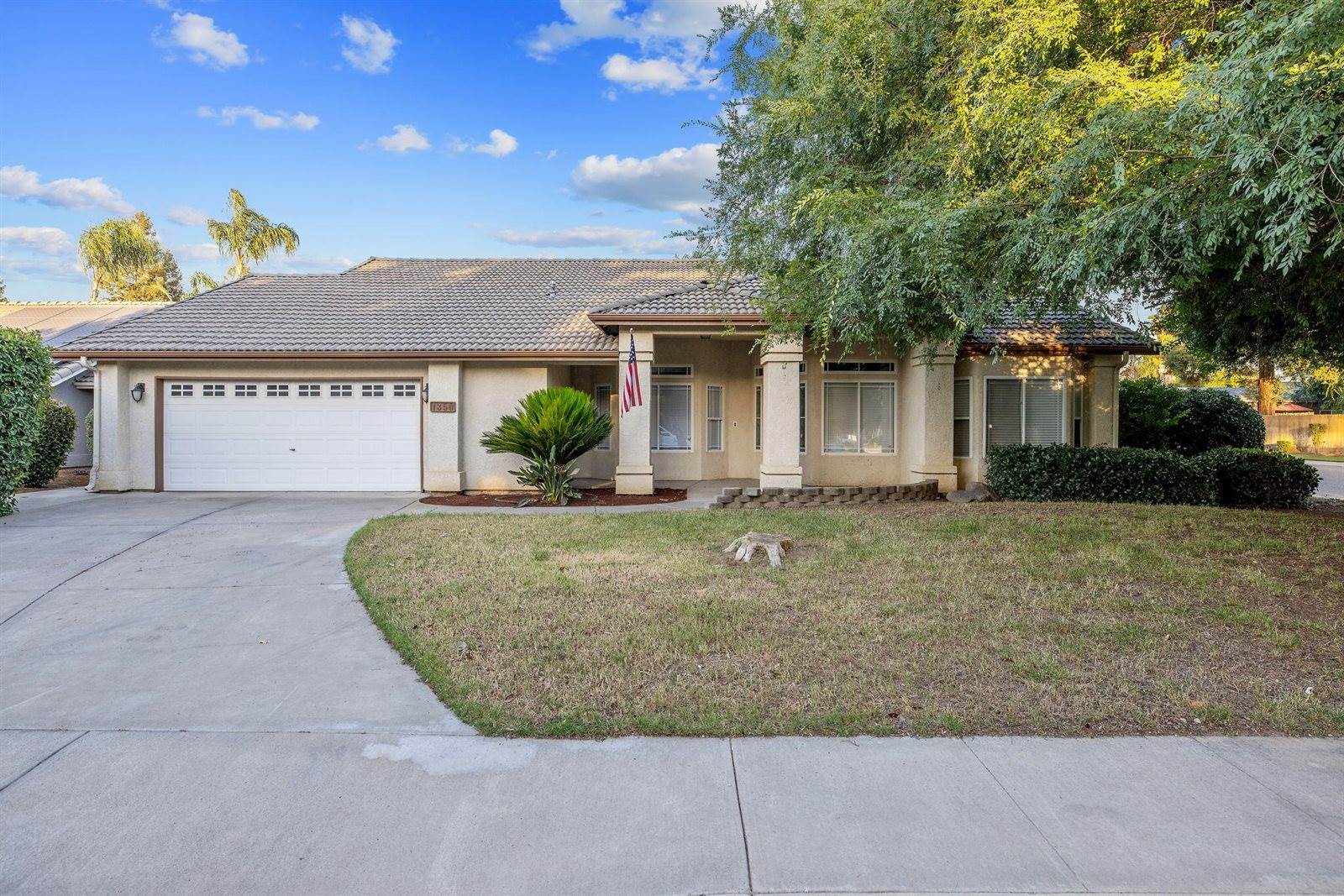 1350 South Grand Street, Visalia, CA 93292
