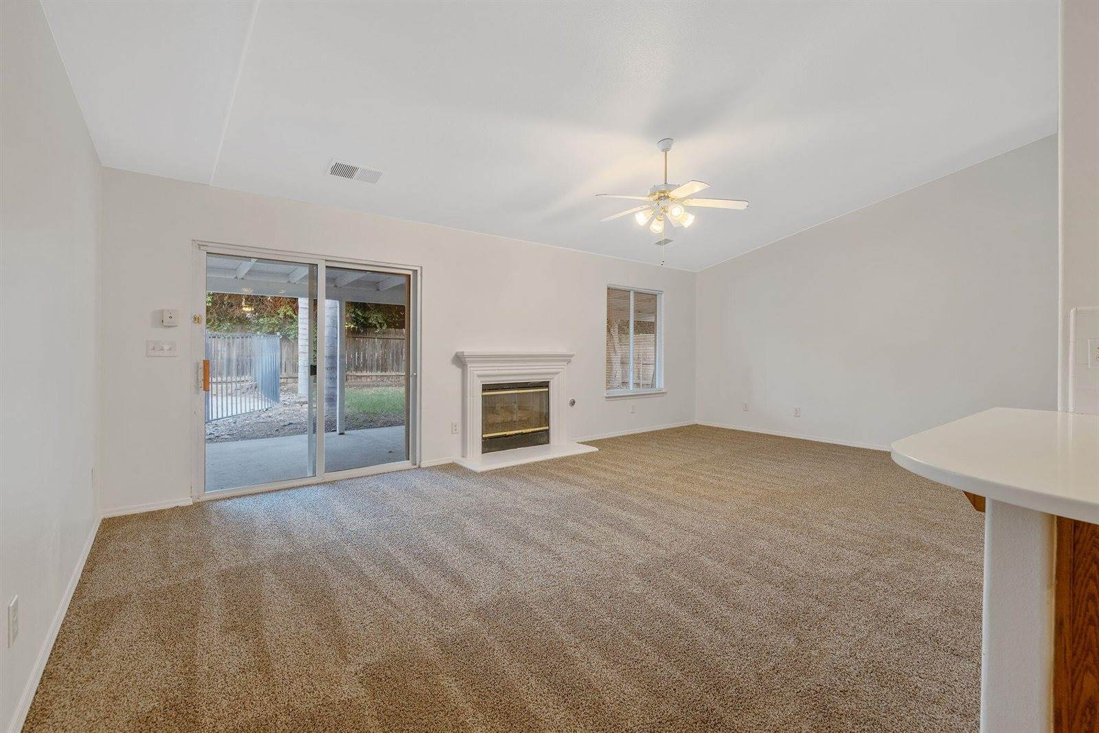 1350 South Grand Street, Visalia, CA 93292