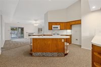 1350 South Grand Street, Visalia, CA 93292
