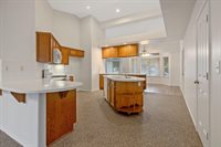 1350 South Grand Street, Visalia, CA 93292
