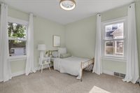 542 21st Avenue, Moline, IL 61265