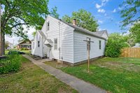 542 21st Avenue, Moline, IL 61265