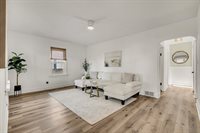 542 21st Avenue, Moline, IL 61265