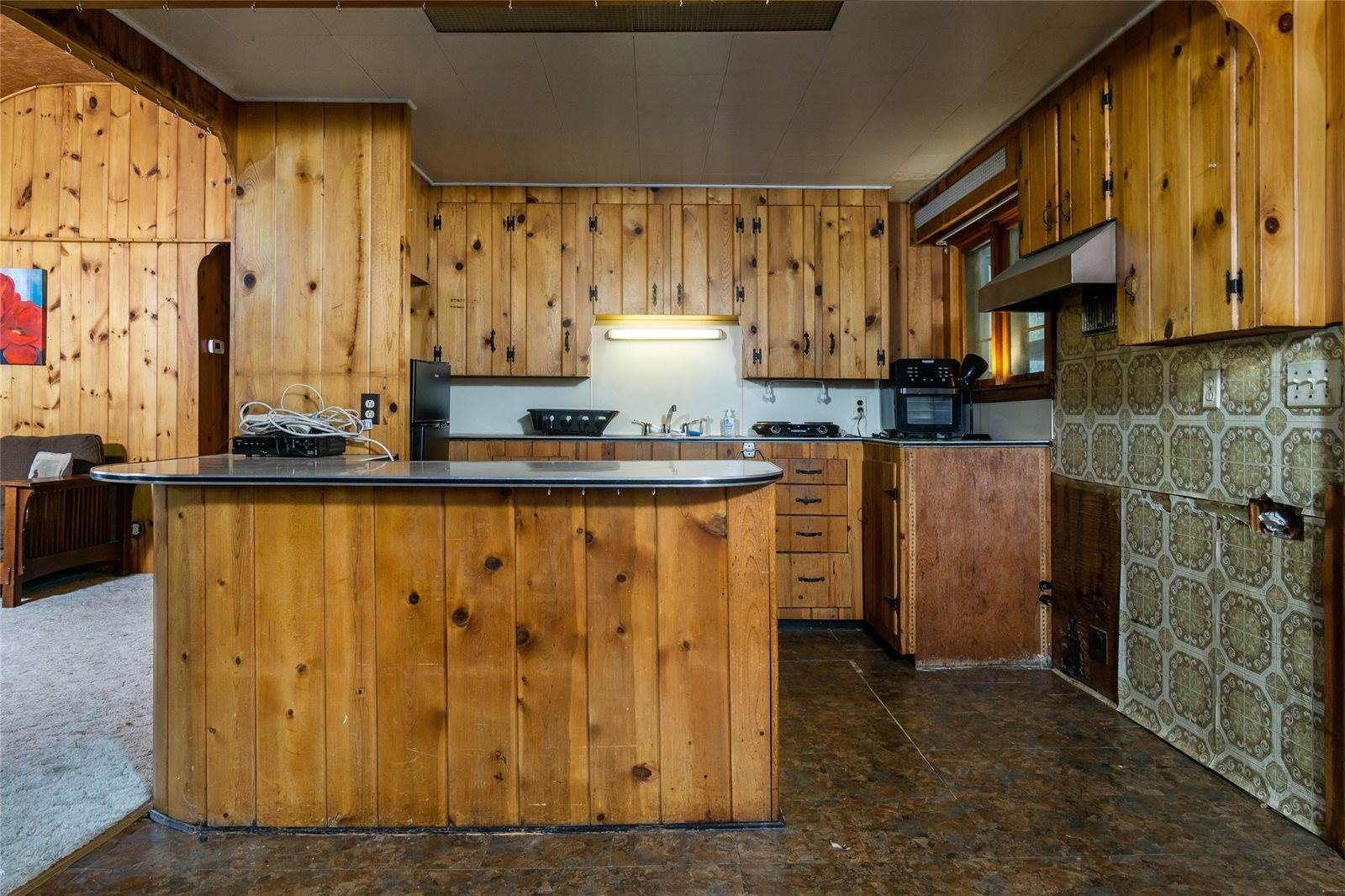 7335 Laurel Lake Road, Brackney, PA 18812
