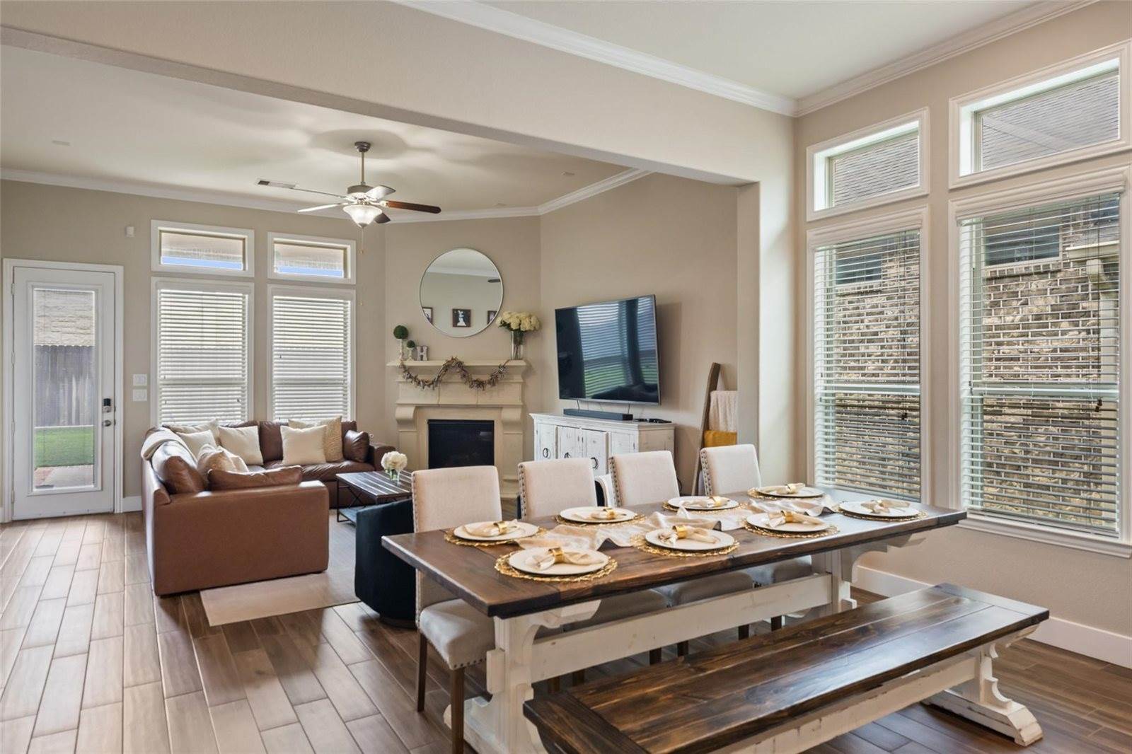 9319 Dochfour Lane, Tomball, TX 77375