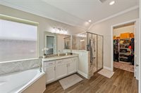 9319 Dochfour Lane, Tomball, TX 77375