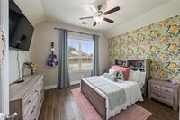 9319 Dochfour Lane, Tomball, TX 77375