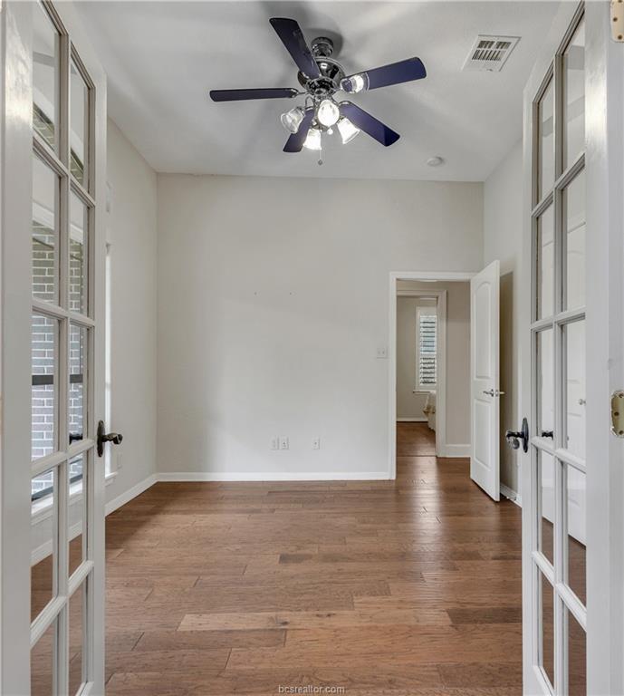 3926 Austins Estates Drive, Bryan, TX 77808
