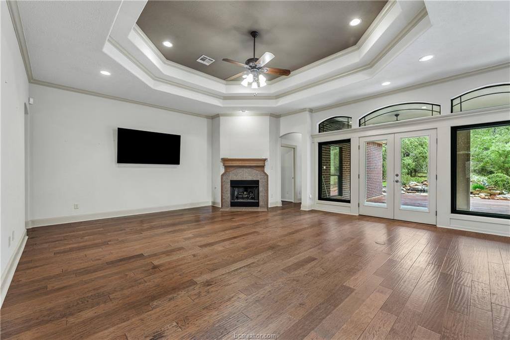 3926 Austins Estates Drive, Bryan, TX 77808