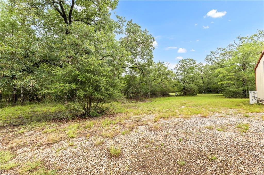3926 Austins Estates Drive, Bryan, TX 77808