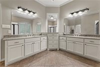 3926 Austins Estates Drive, Bryan, TX 77808
