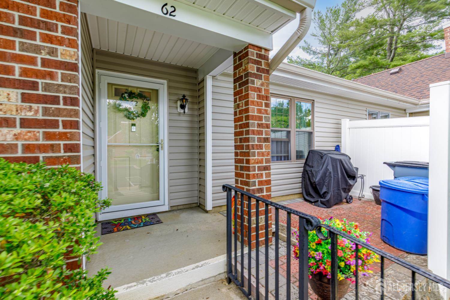 62 Wycoff Way East, East Brunswick, NJ 08816