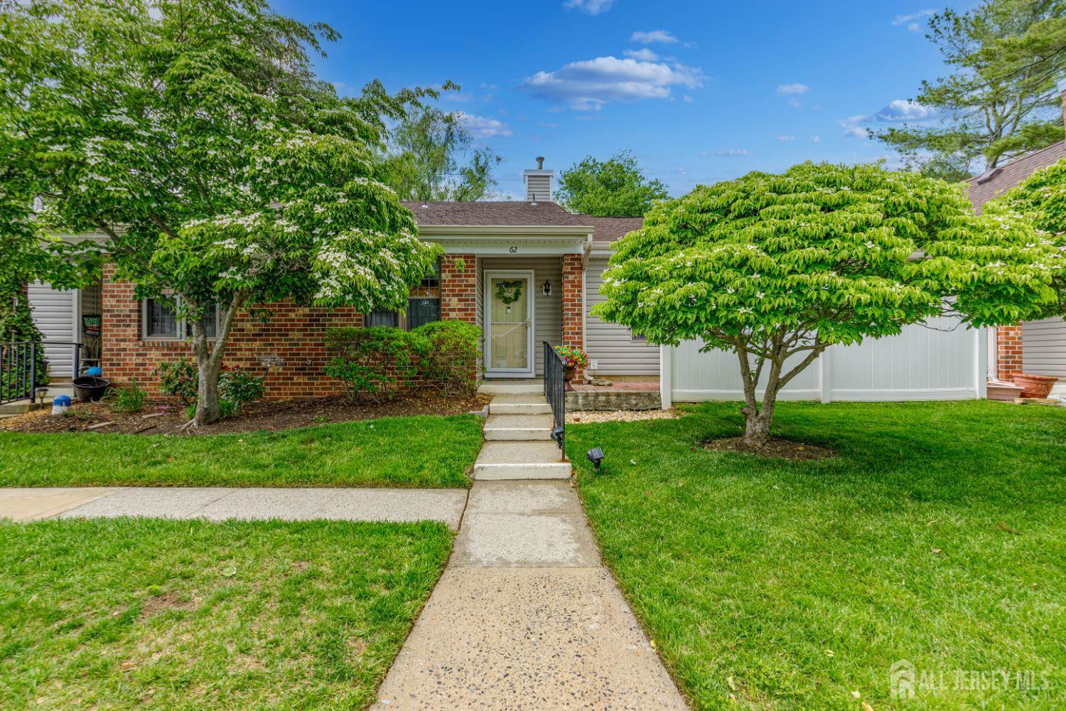 62 Wycoff Way East, East Brunswick, NJ 08816