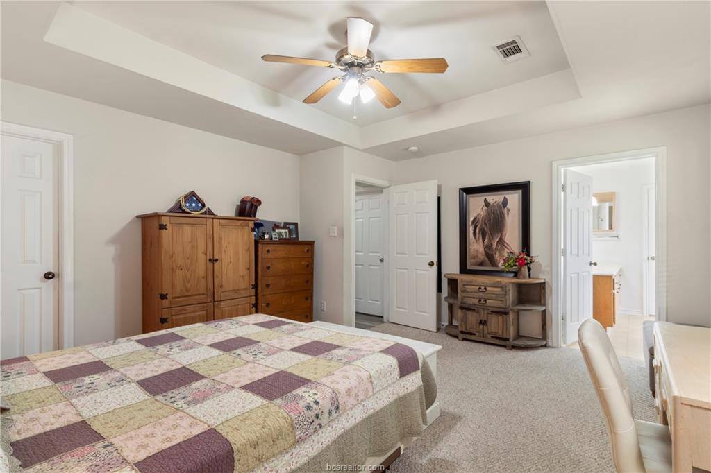 1208 Portsmouth Court, College Station, TX 77845